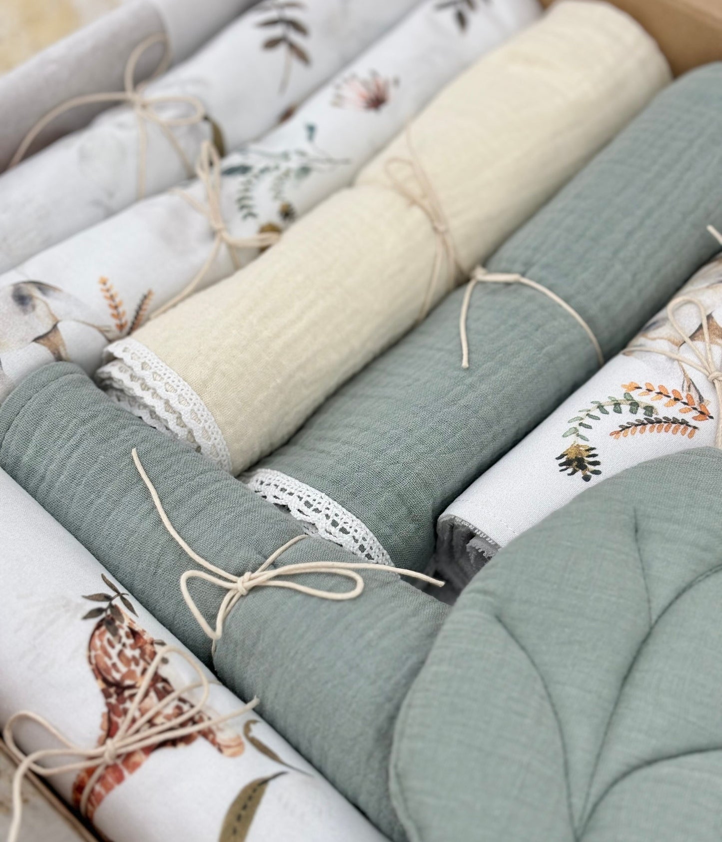 Baby box safari packed eco-friendly,Baby Shower Gift,Gift for new parent, Christmas gift