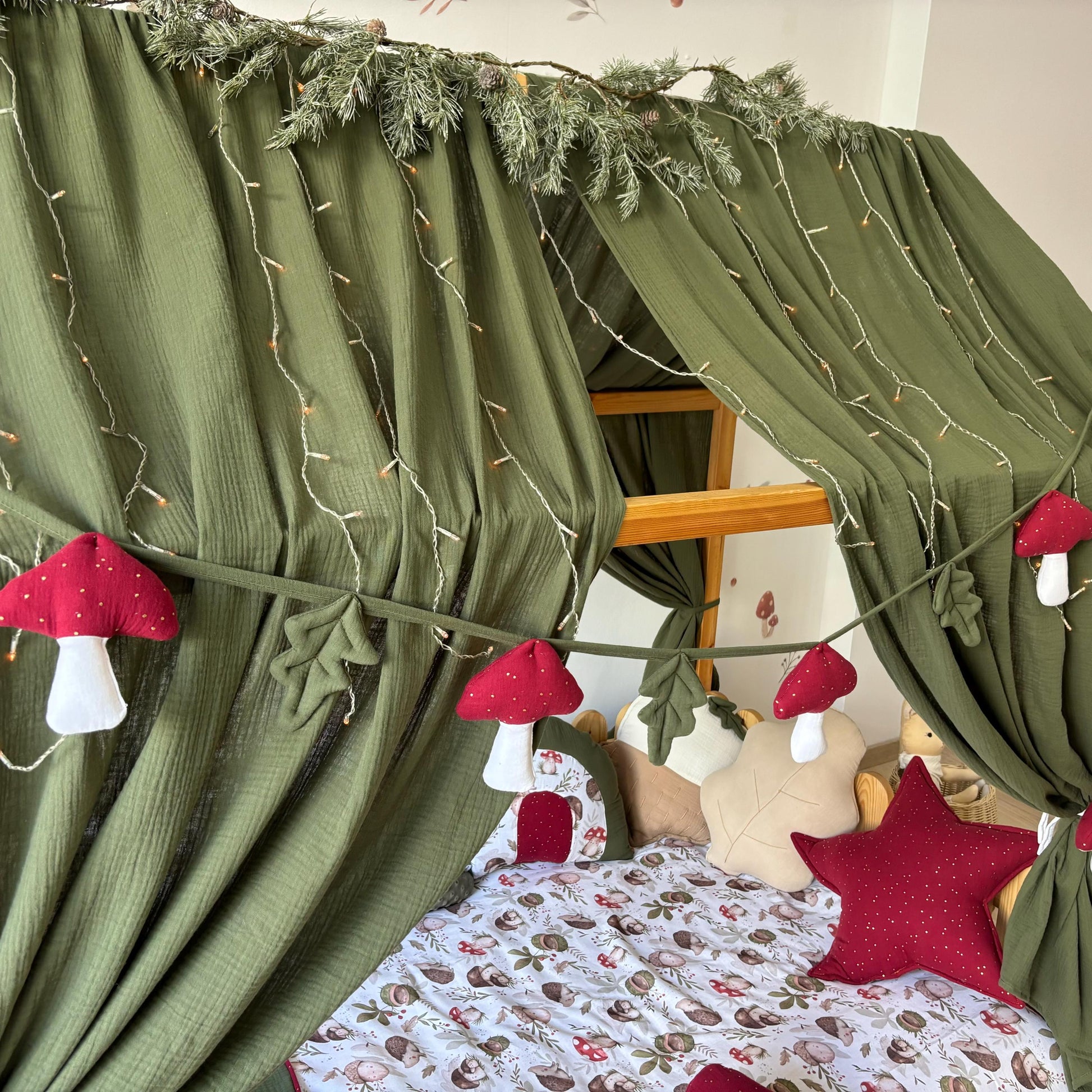 Boho cotton muslin garland , Nursery garland with mushrooms