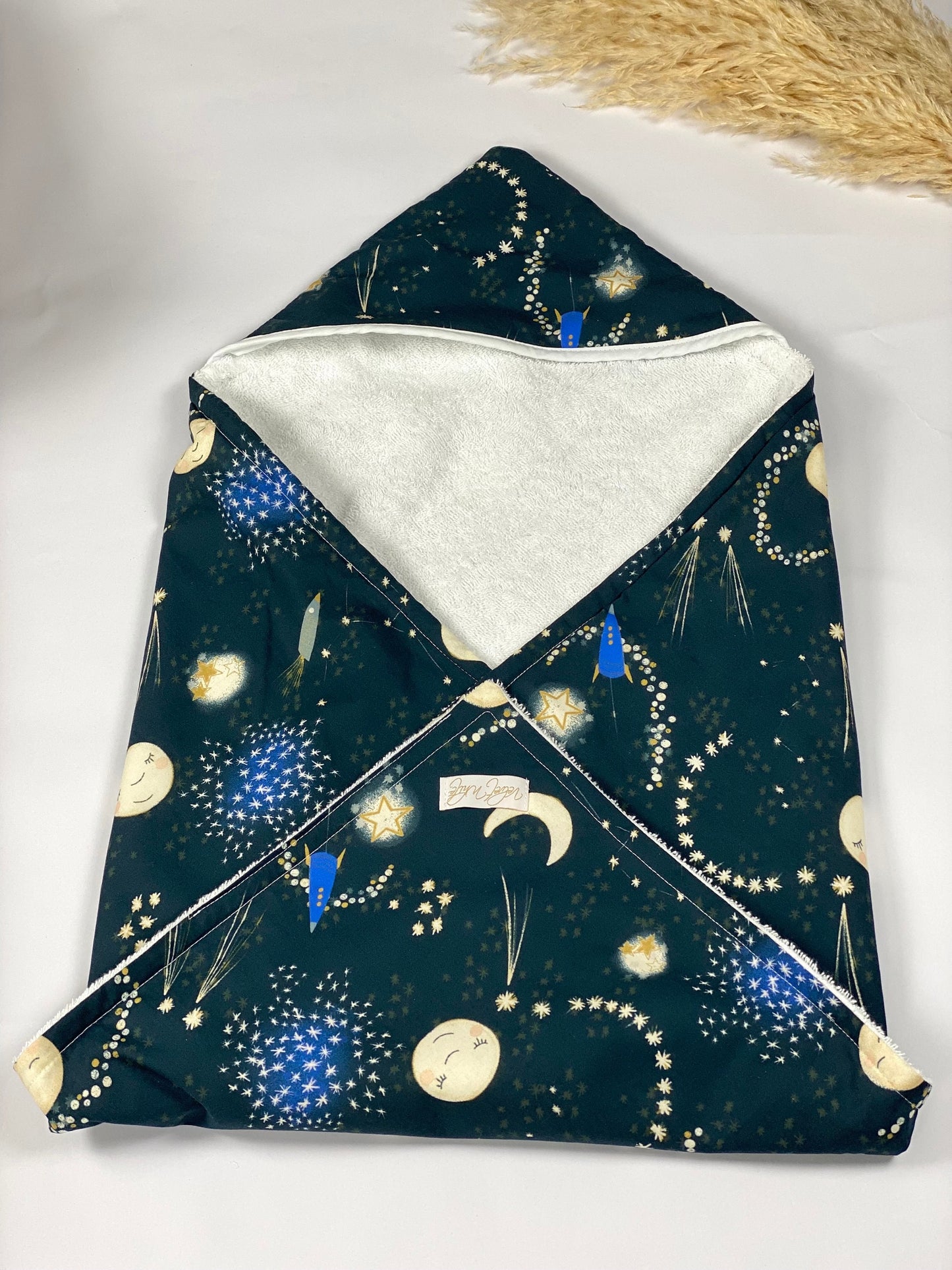 Baby gift box packed eco-friendly,Newborn essentials,Baby Shower Gift,Gift for new parent, Christmas gift, Maternity essential