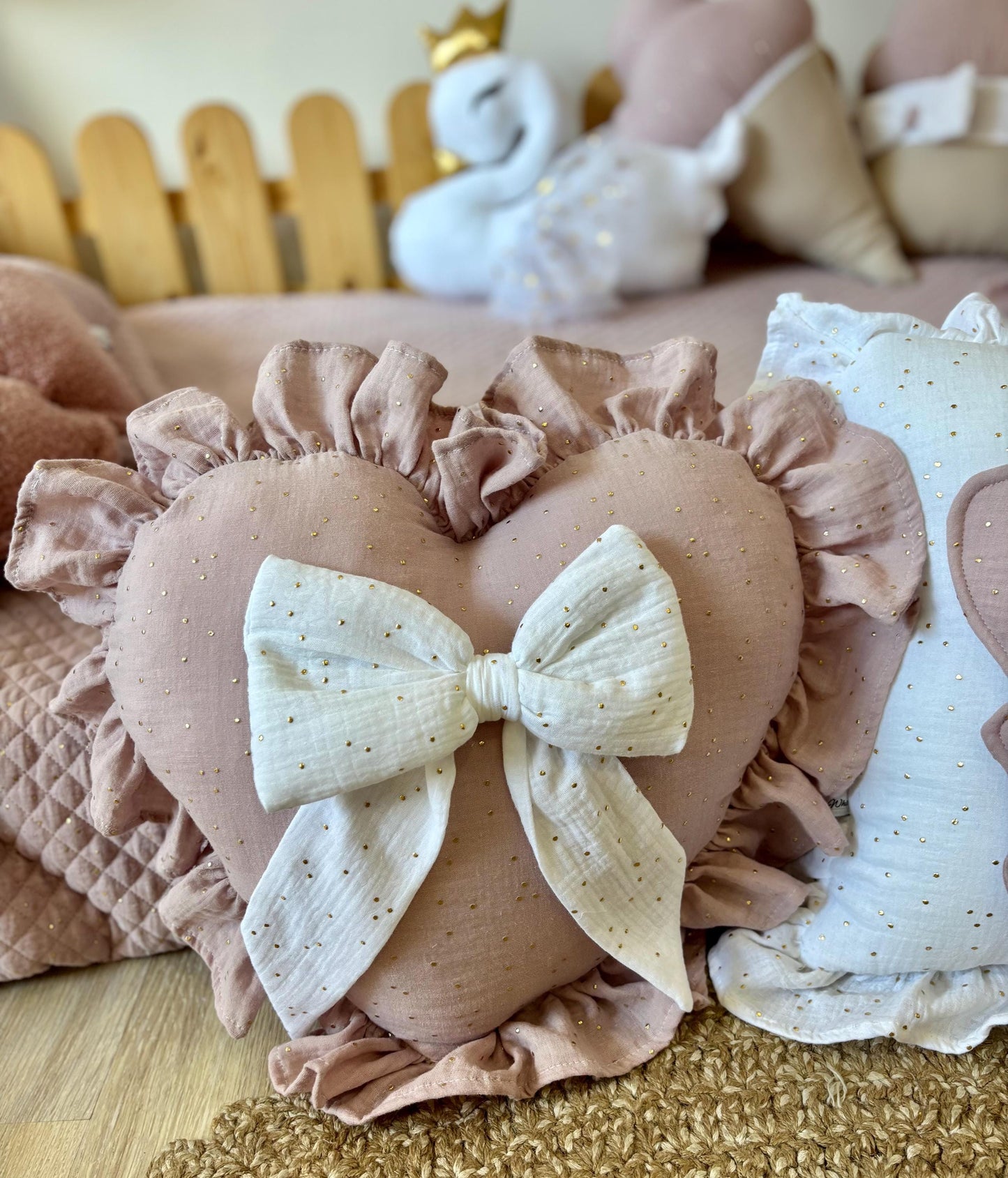 Kids Decorative Flower, Romantic Themed Children's Room